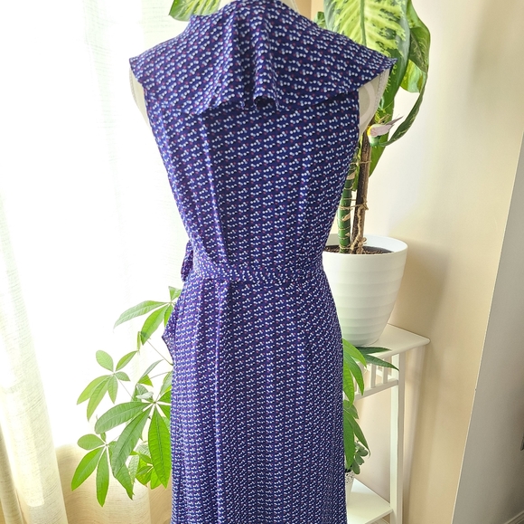 Maxi Wrap Dress - Picture 7 of 8